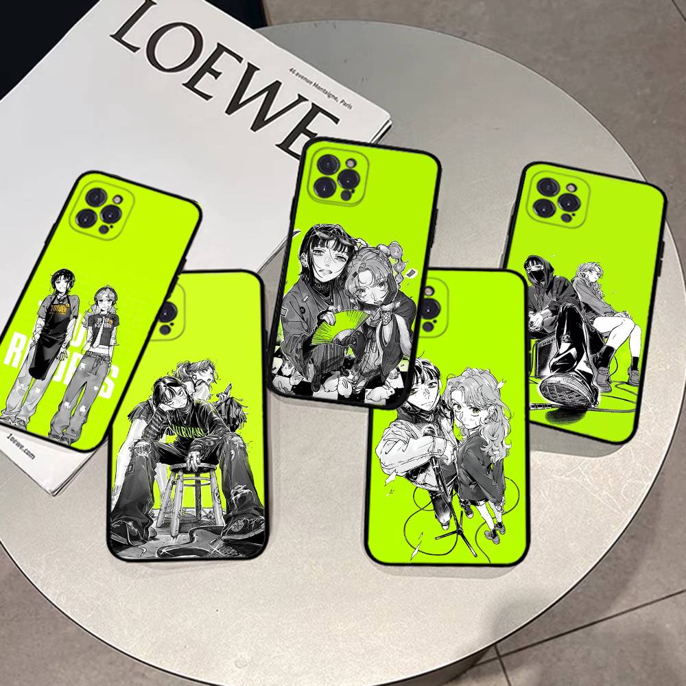 Phone Cases At Shein - حافظة هاتف سيليكون فاخرة بتصميم 