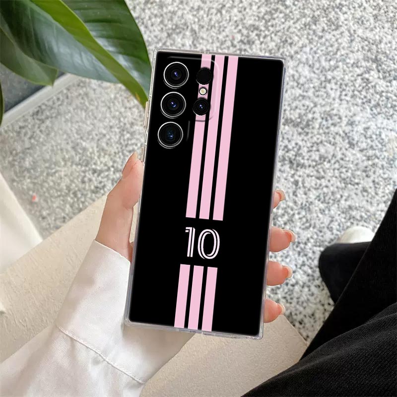 غطاء شفاف رائع بتصميم كرة القد - مراجعة Samsung Galaxy S25 وسعره